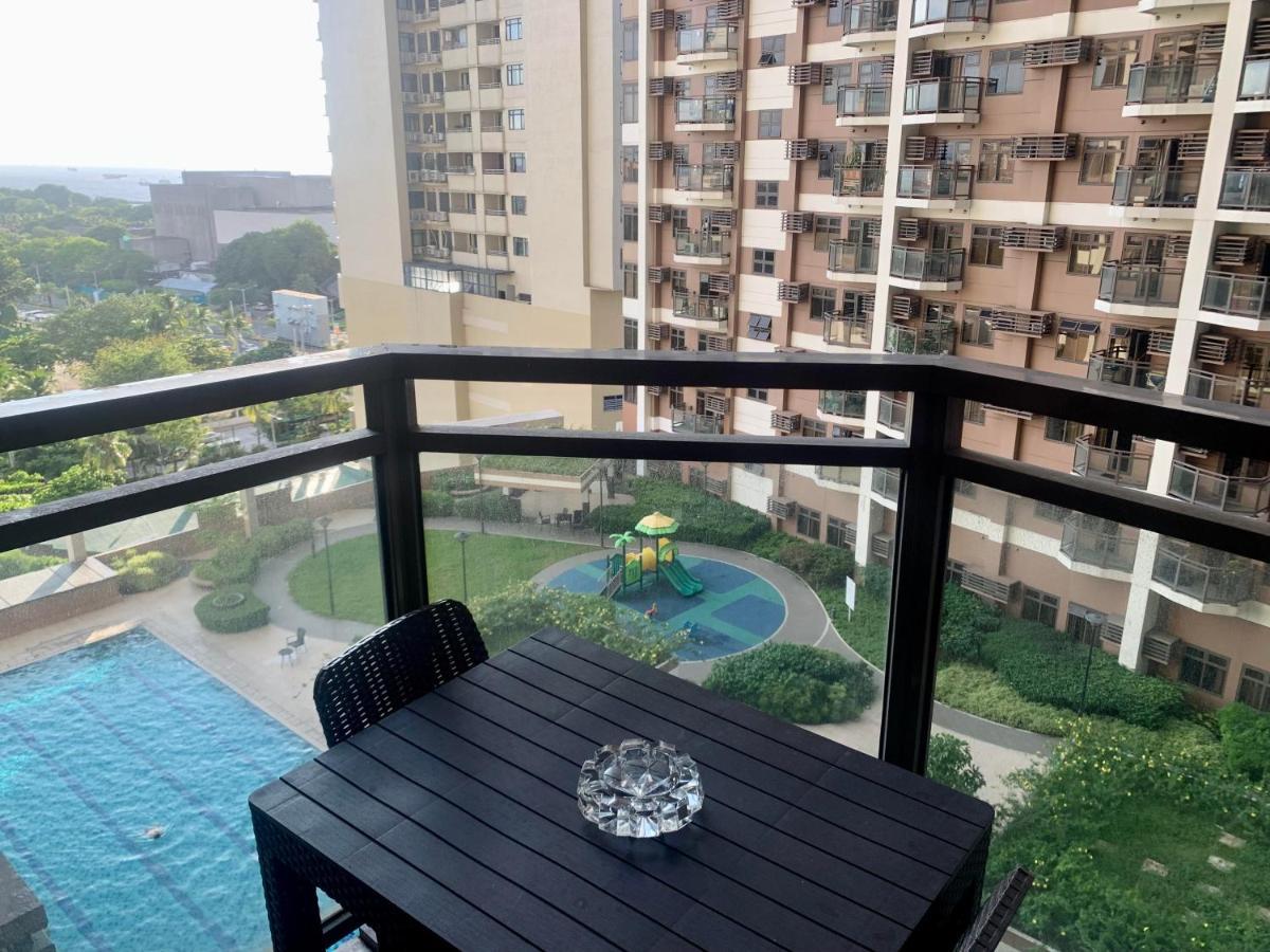 The Radiance Manila Bay Aparthotel Pasay Exterior photo